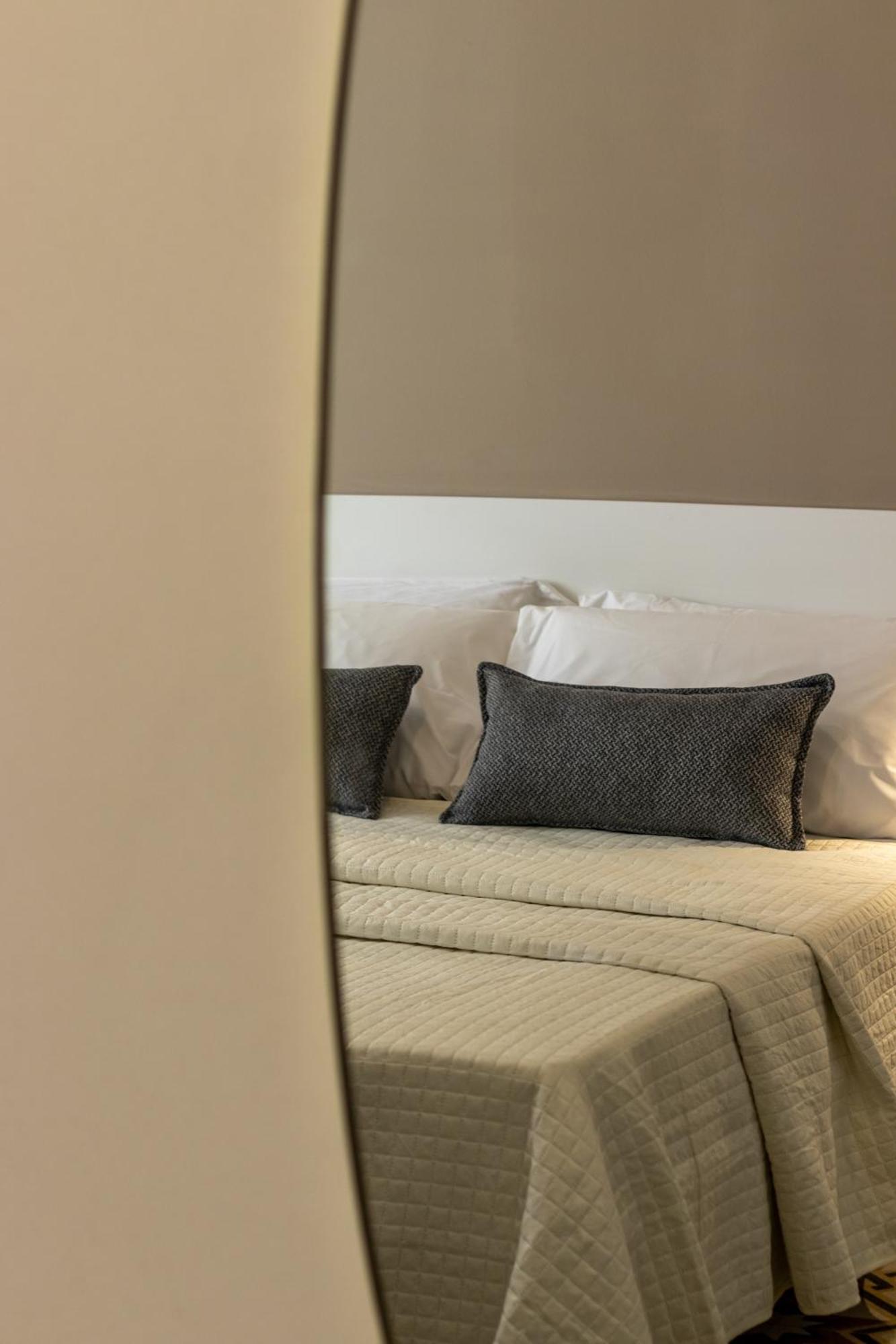 Oldoini Luxury Apartment And Suites 斯培西亚 外观 照片